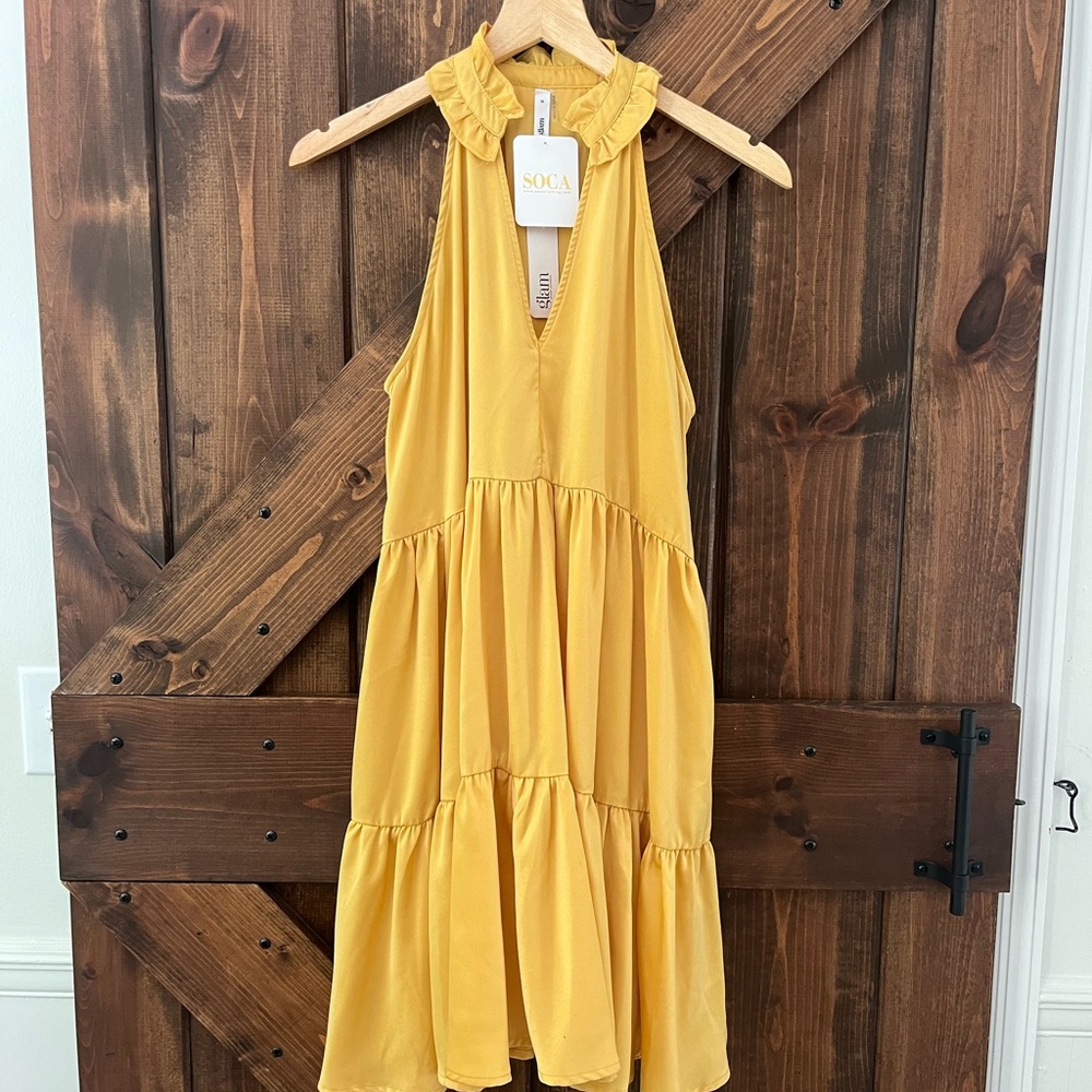 Glam Mustard Yellow V Neck Tiered  Ruffle Neck Dress New With Tags